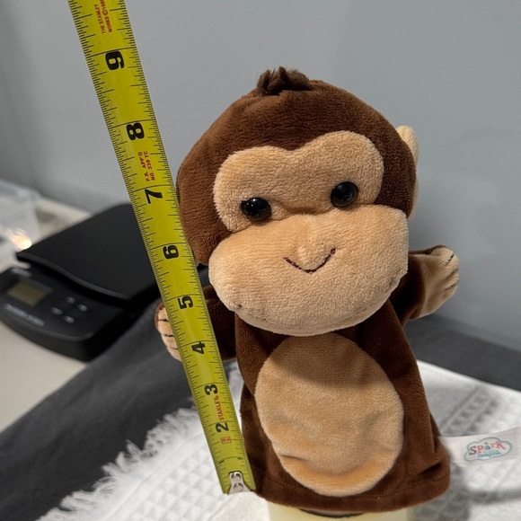 Elephant and Monkey Hand Puppets - Picture 5 of 11